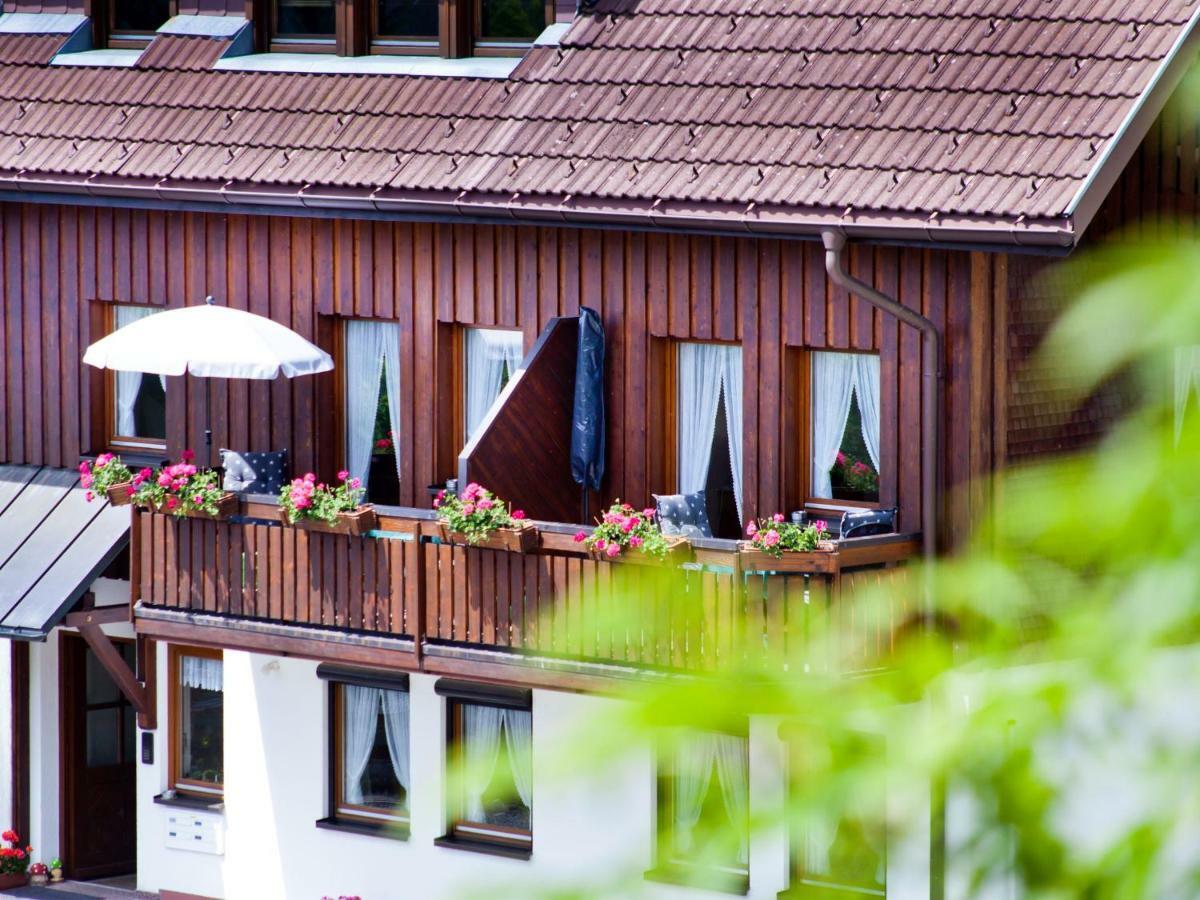 Haus Keller Ferienwohnungen Todtnauberg Exteriör bild